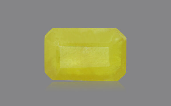 Natural Yellow Sapphire -Pukharaj 3.65 ct